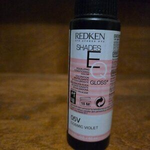 REDKEN | Shades | EQ | 05V